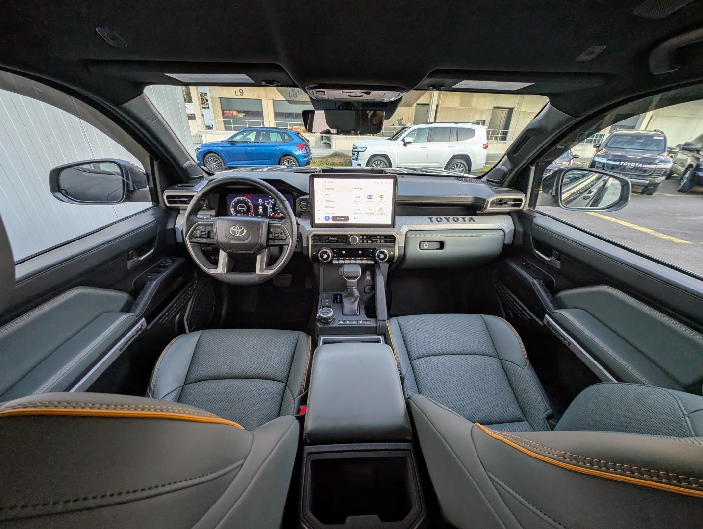 TOYOTA TACOMA TRAILHUNTER HYBRID, Voll-Hybrid Benzin/Elektro, Occasion / Gebraucht, Automatik - 4