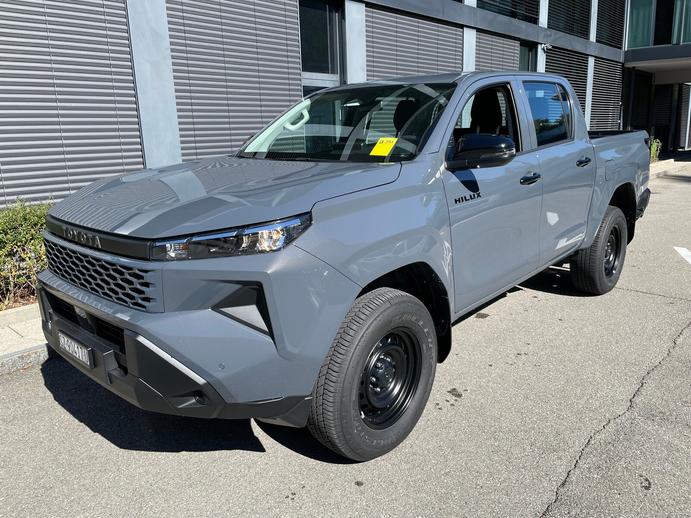 TOYOTA TOYOTA Hilux 2.8d MHEV Active Double Cab 4x4 mit AHK, Diesel, Neuwagen, Automatik