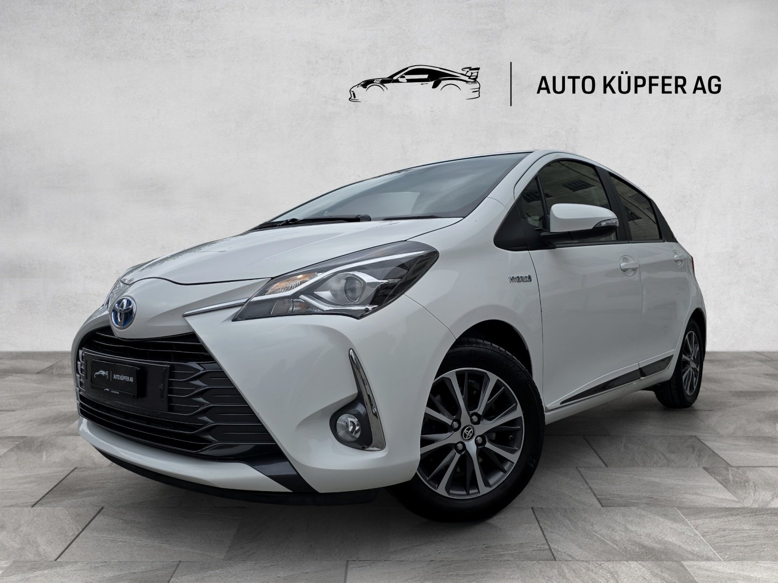 TOYOTA Toyota Yaris 1.5 Hybrid Y20 Club