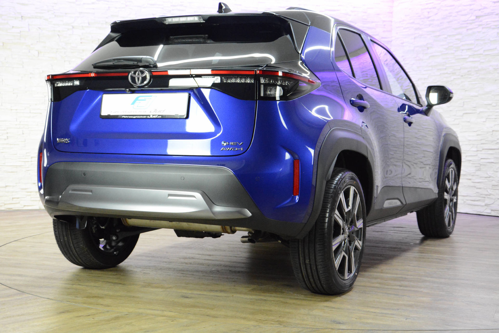 TOYOTA TOYOTA Yaris Cross 1.5 VVT-i HSD Premium AWD-i, Hybride Integrale Benzina/Elettrica, Auto nuove, Automatico - 5