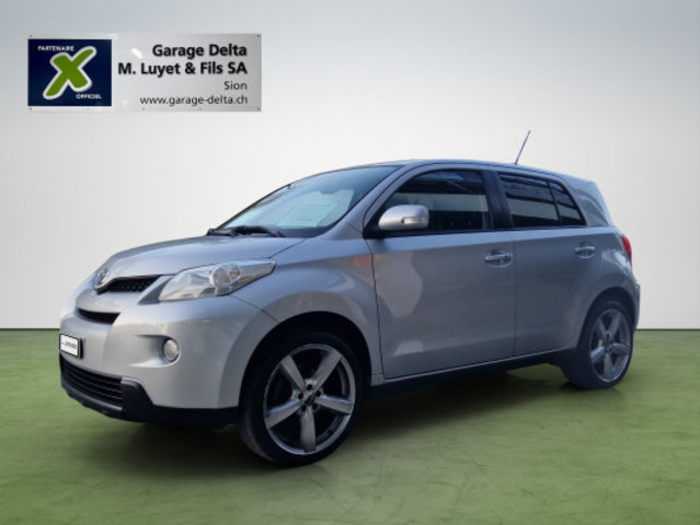 TOYOTA UrbanCr. 1.4D-4D Sol 4WD, Diesel, Occasion / Utilisé, Manuelle - 7