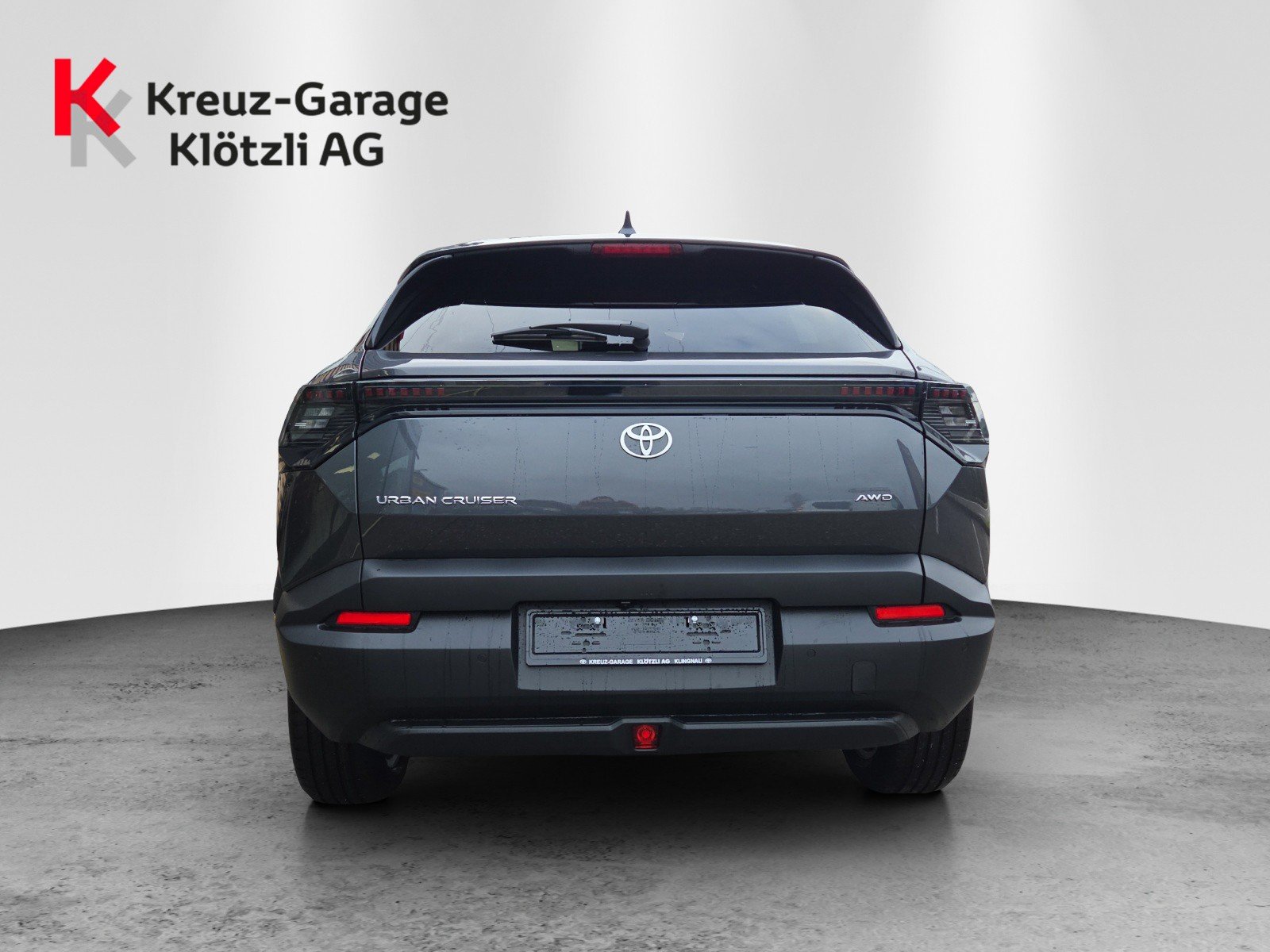 TOYOTA Urban Cruiser 61 kWh Trend AWD, Electric, Ex-demonstrator, Automatic - 4