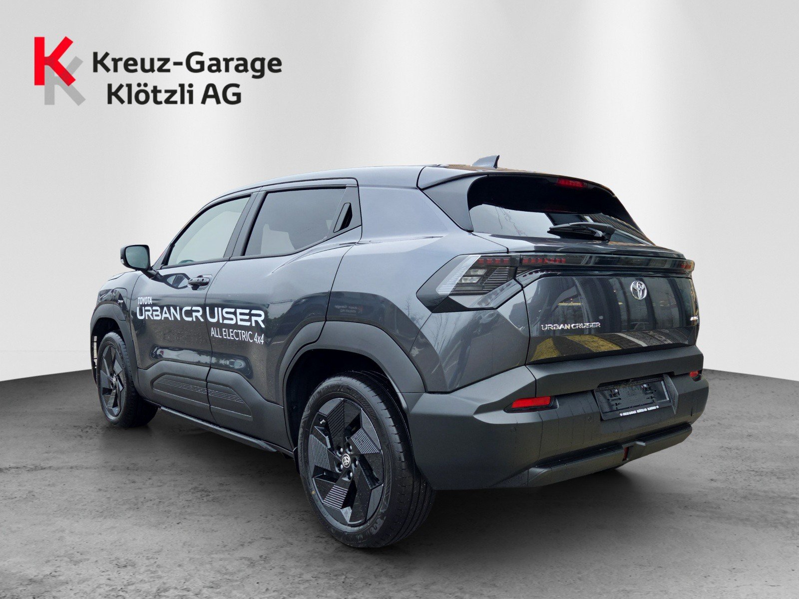 TOYOTA Urban Cruiser 61 kWh Trend AWD, Electric, Ex-demonstrator, Automatic - 5