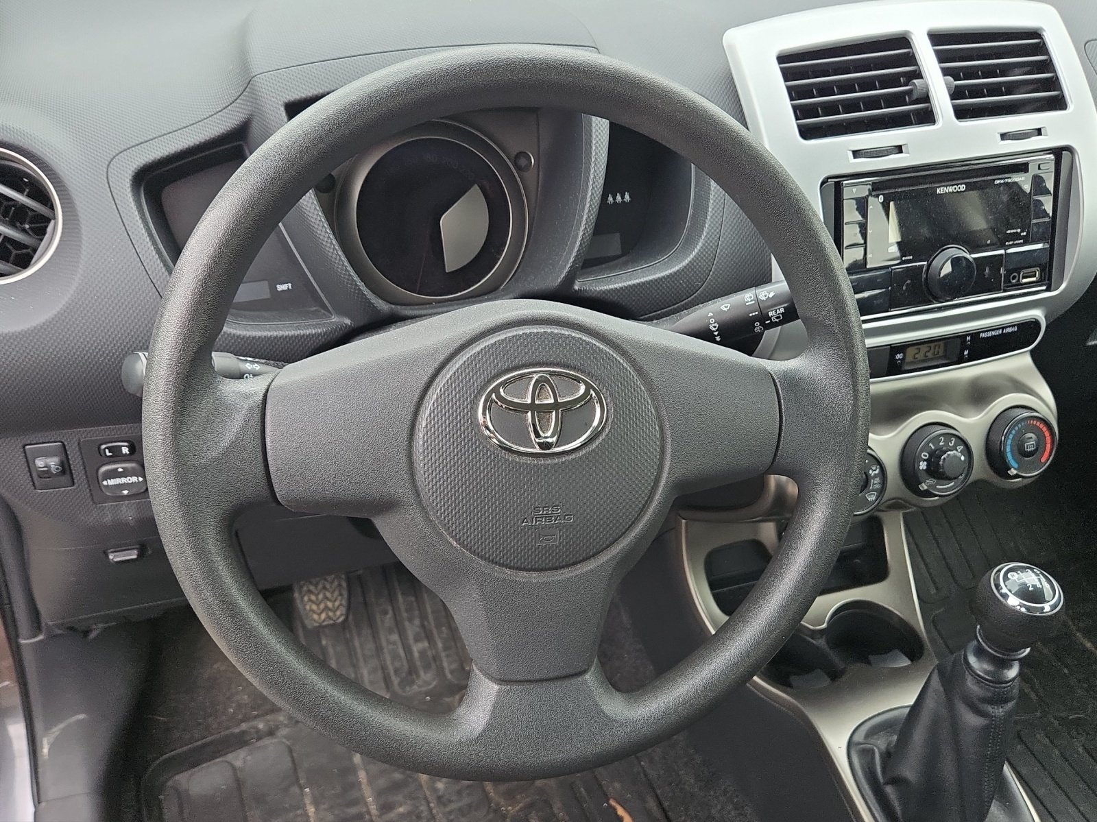 TOYOTA Urban Cruiser 1.4 D-4D Linea T, Diesel, Occasion / Utilisé, Manuelle - 6