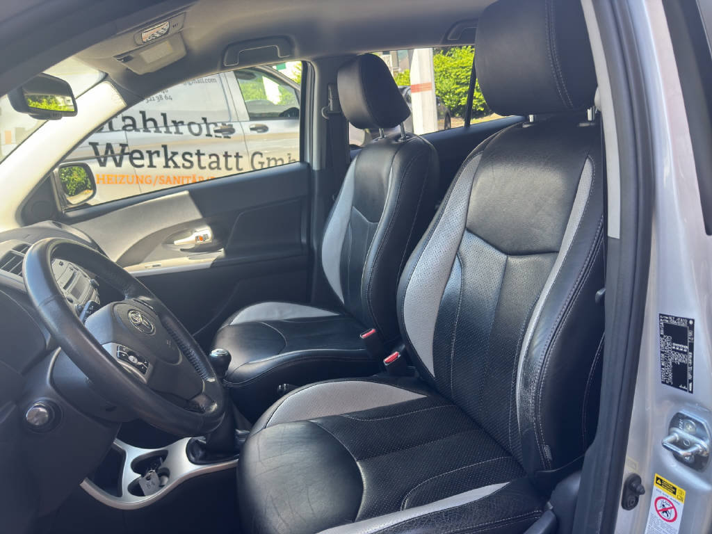 TOYOTA Urban Cruiser 1.33 VVT-i Linea Luna fédéral, Benzin, Occasion / Gebraucht, Handschaltung - 6