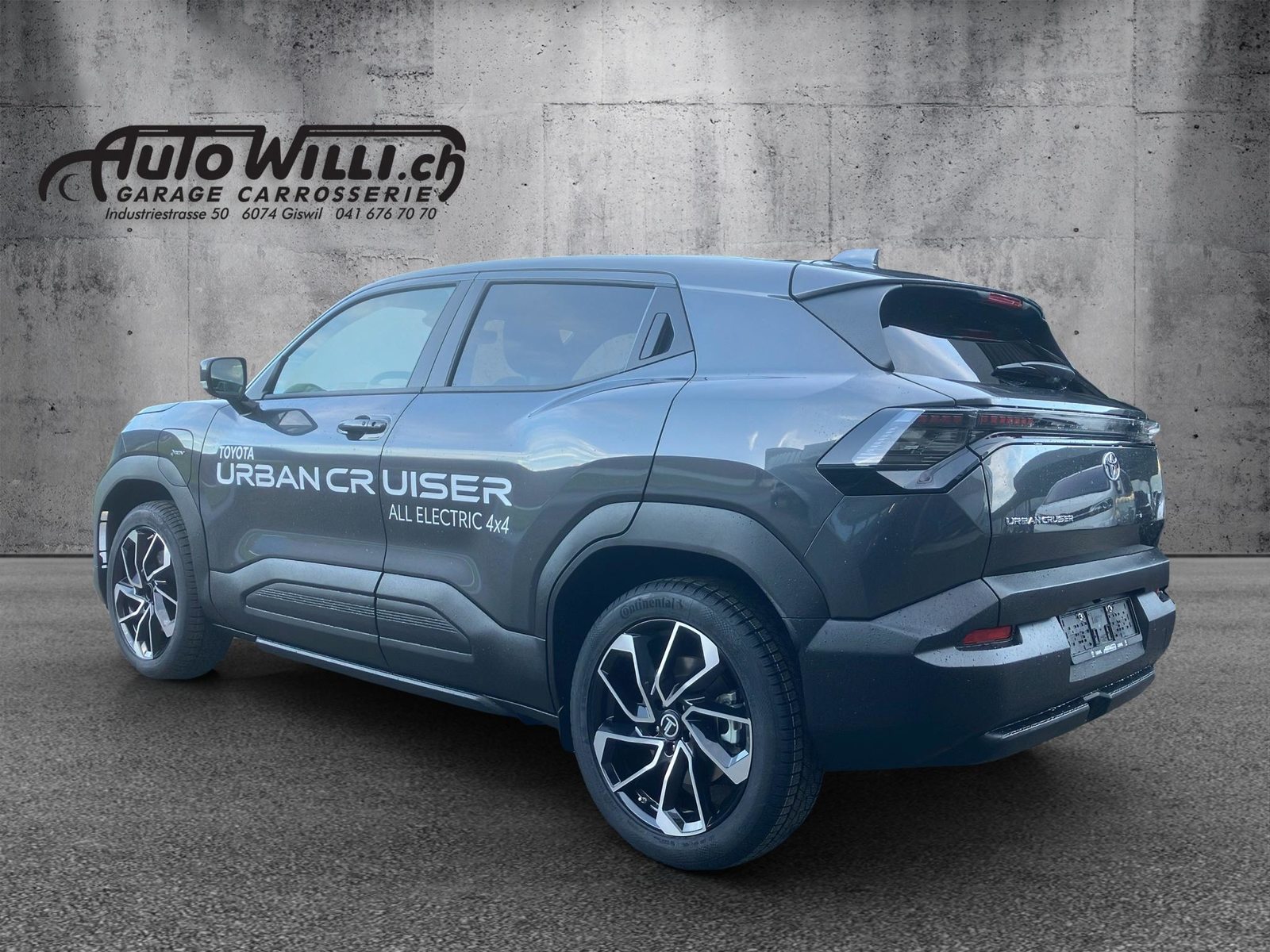TOYOTA Urban Cruiser Trend, Electric, New car, Automatic - 4