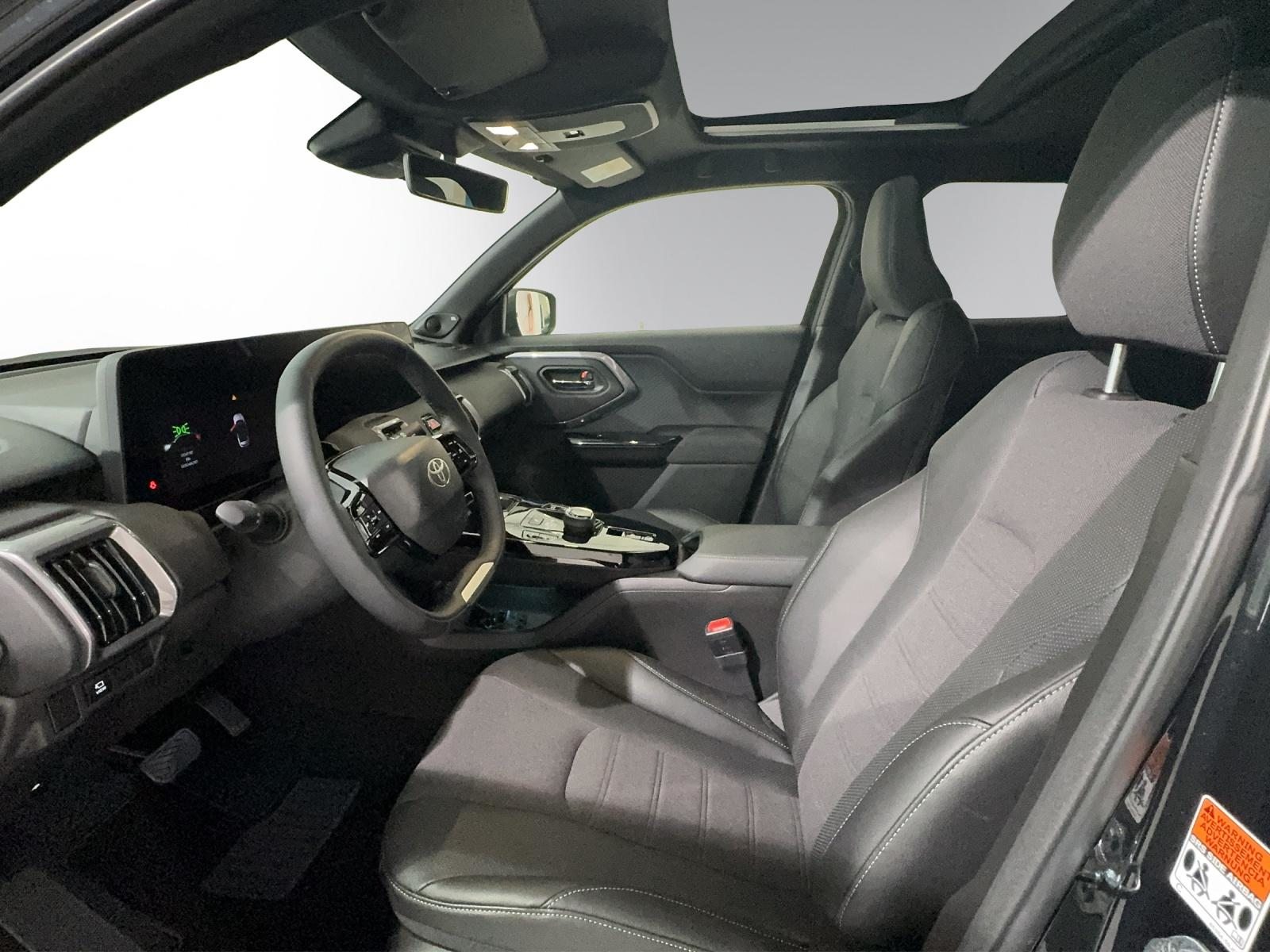 TOYOTA Urban Cruiser Premium AWD, Elettrica, Auto nuove, Automatico - 7