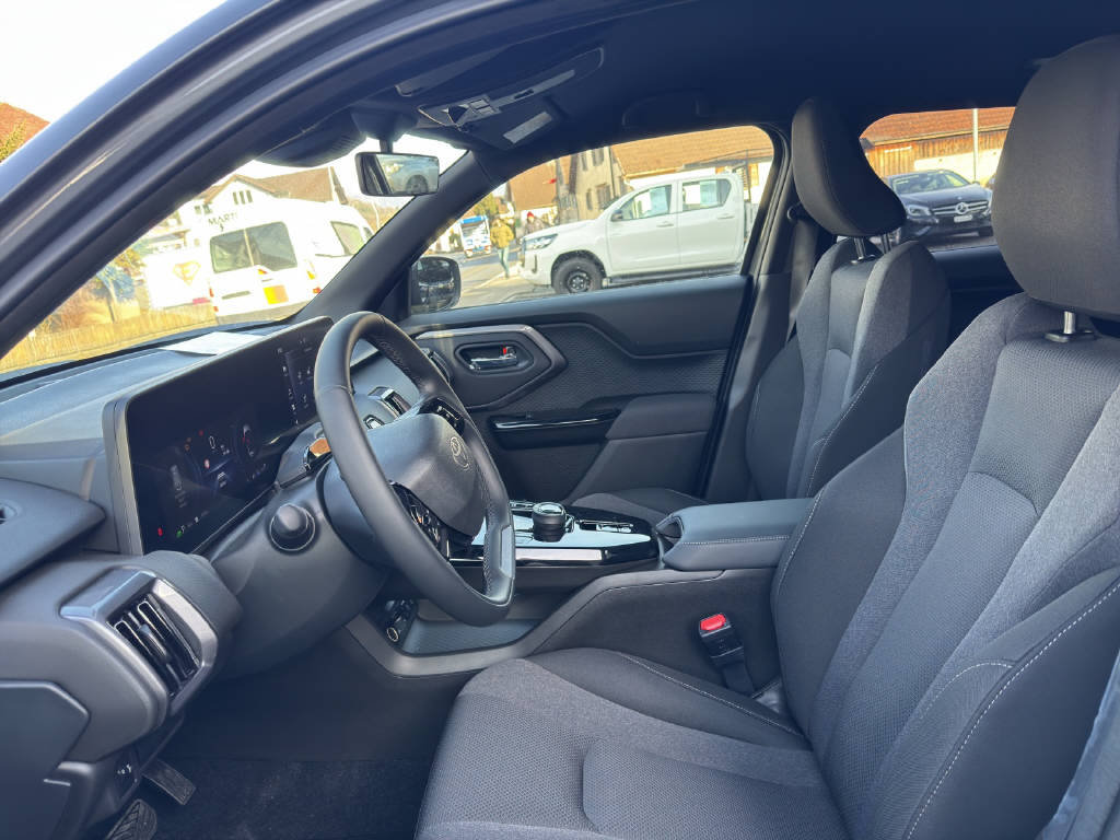TOYOTA Urban Cruiser Trend AWD, Elektro, Neuwagen, Automatik - 6