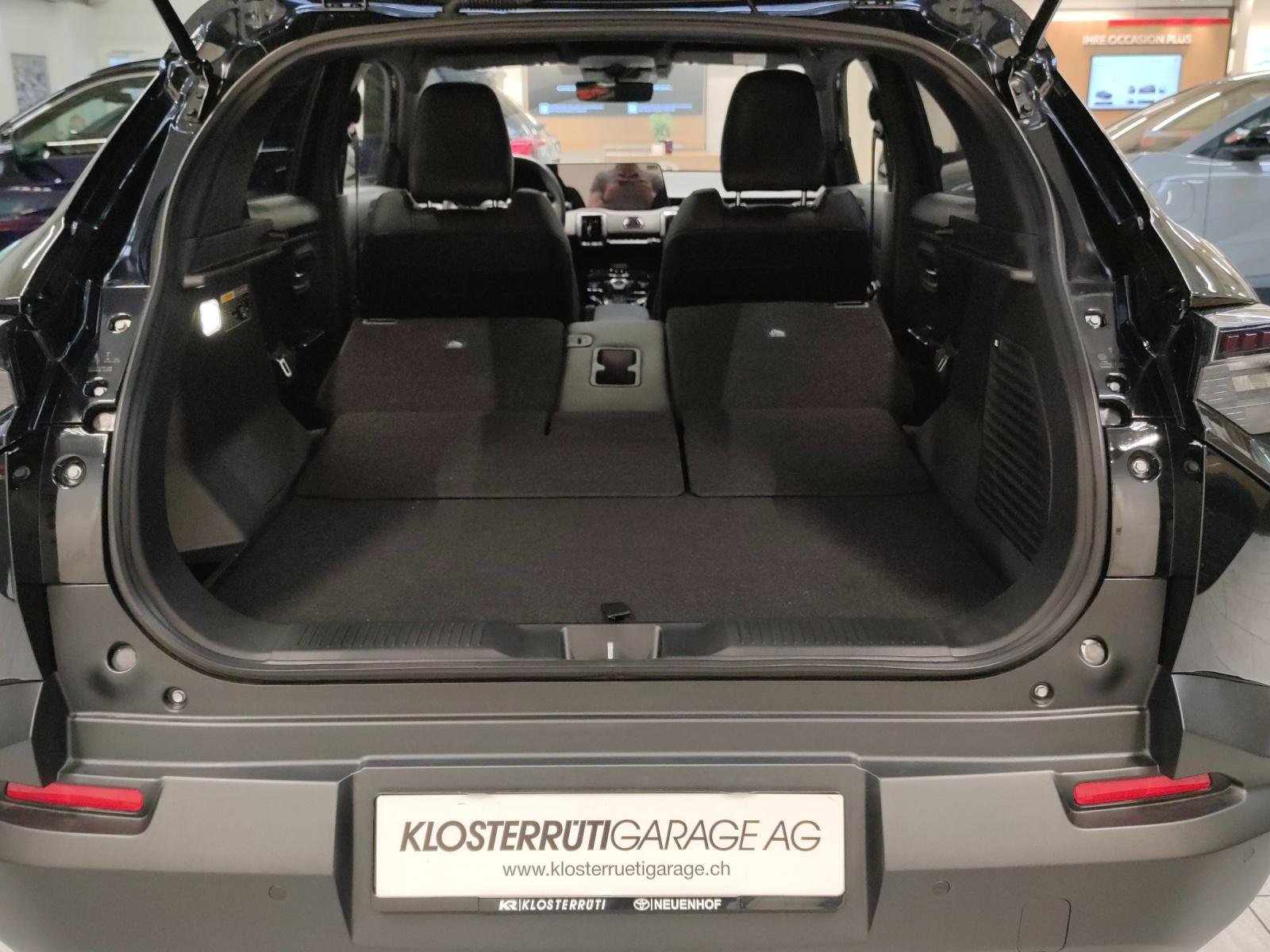 TOYOTA Urban Cruiser Premium AWD, Électrique, Voiture nouvelle, Automatique - 7