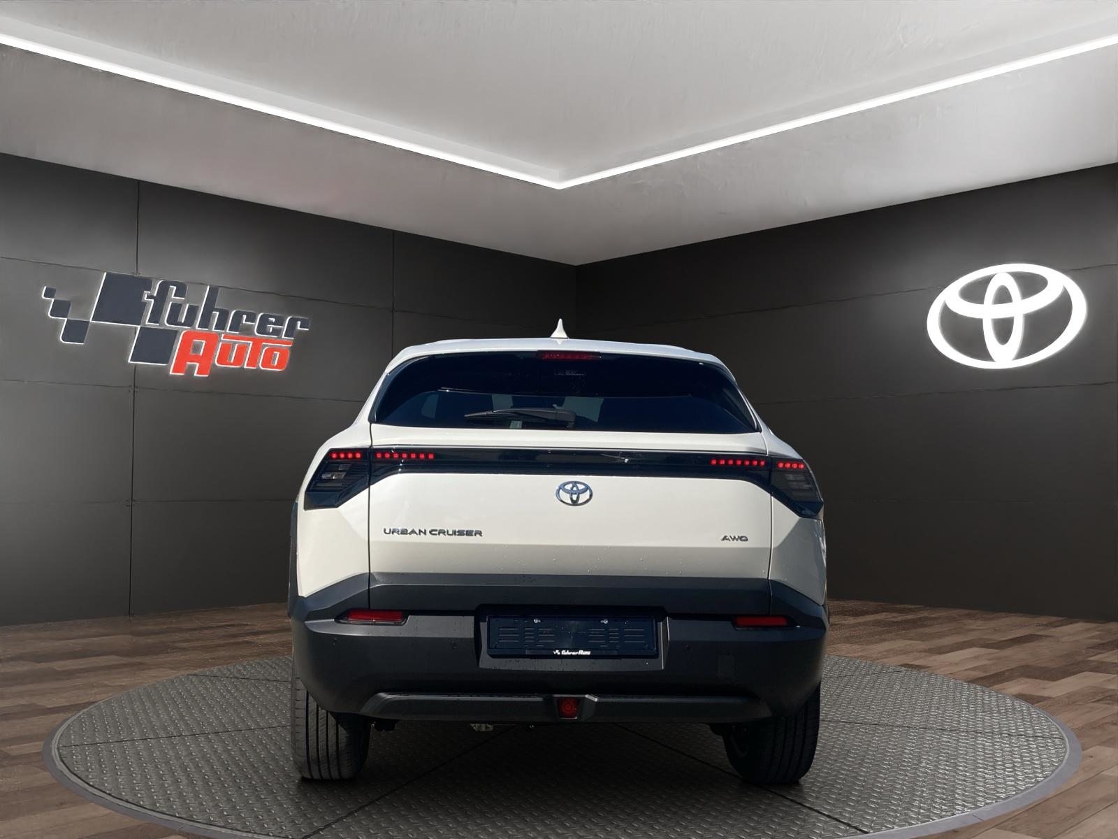 TOYOTA Urban Cruiser Premium AWD, Elektro, Neuwagen, Automatik - 4