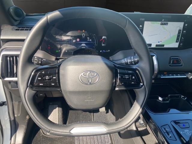 TOYOTA Urban Cruiser Premium AWD, Elektro, Neuwagen, Automatik - 6