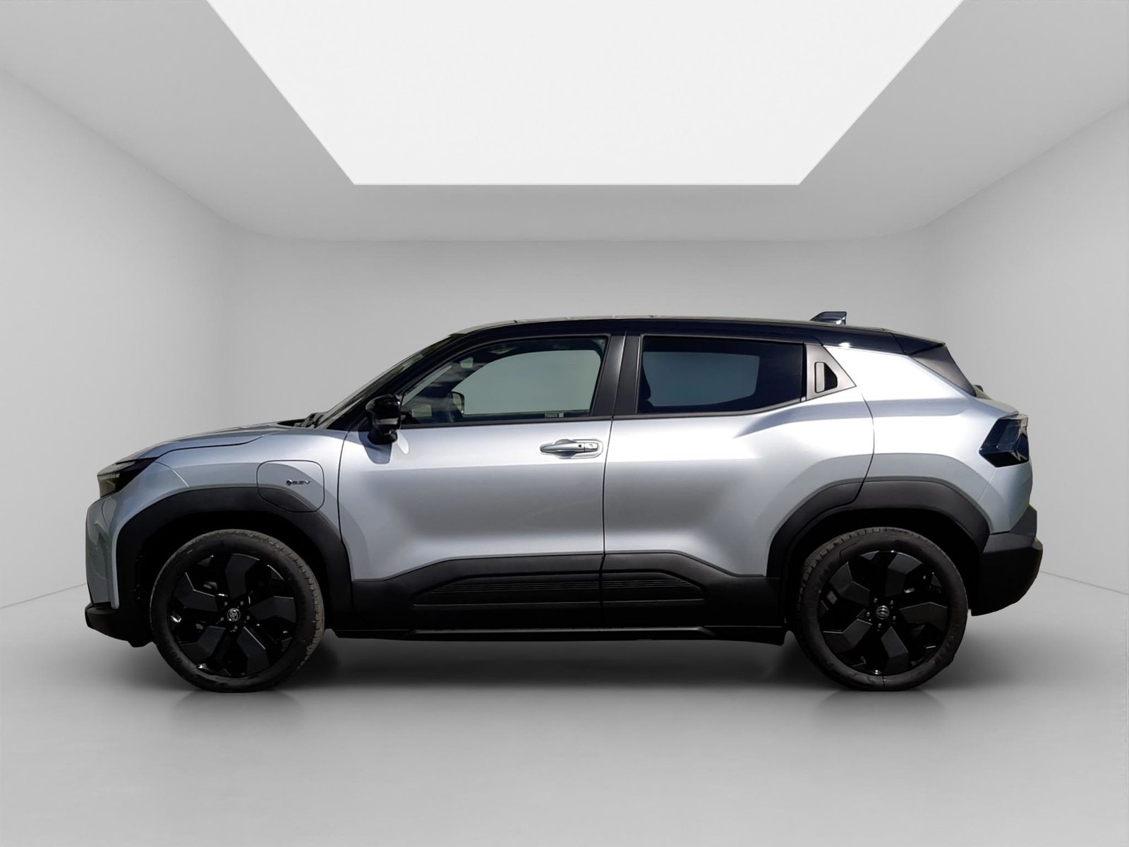 TOYOTA Urban Cruiser Premium AWD, Elektro, Neuwagen, Automatik - 7