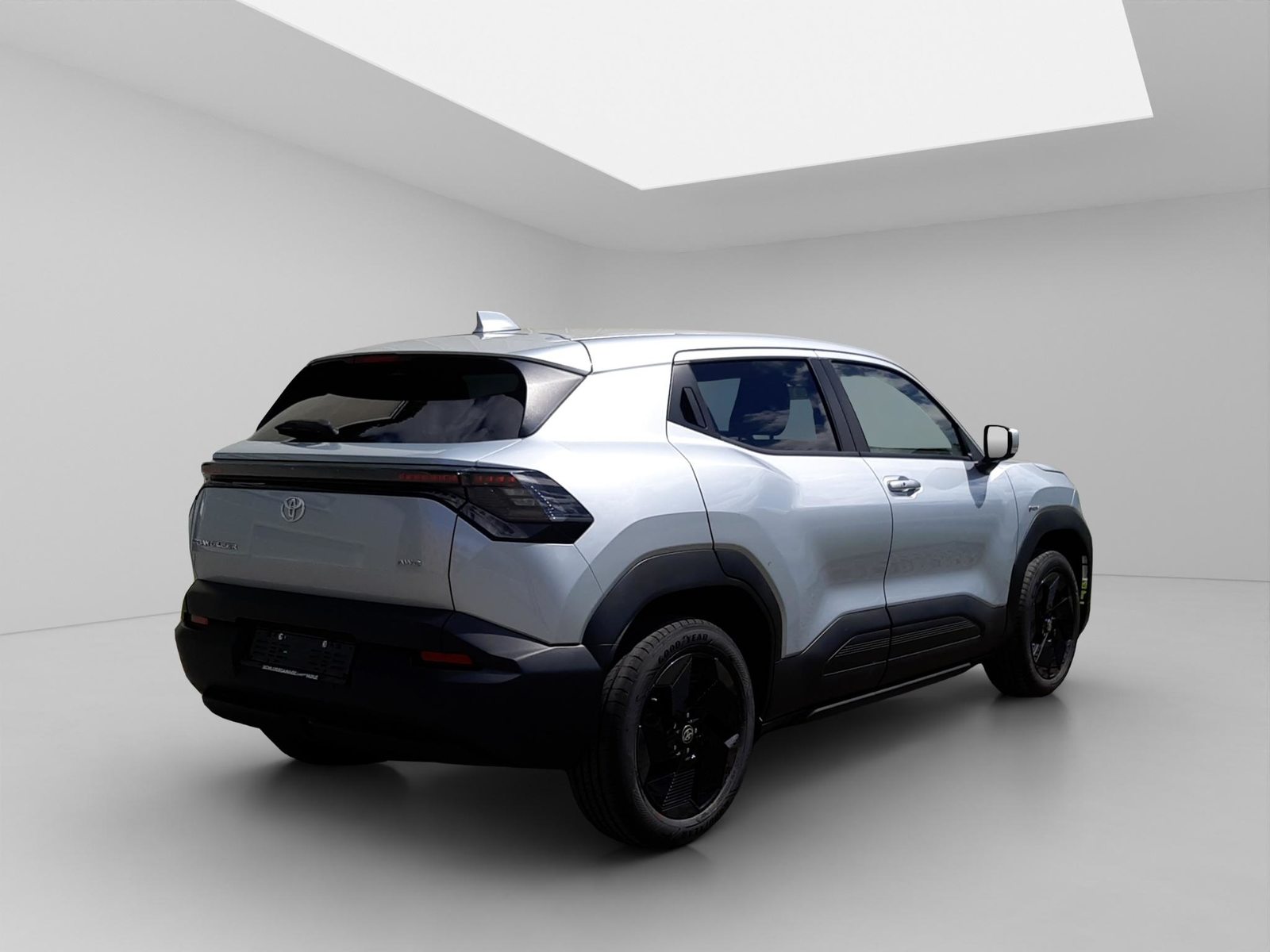 TOYOTA Urban Cruiser Trend AWD, Elektro, Neuwagen, Automatik - 7
