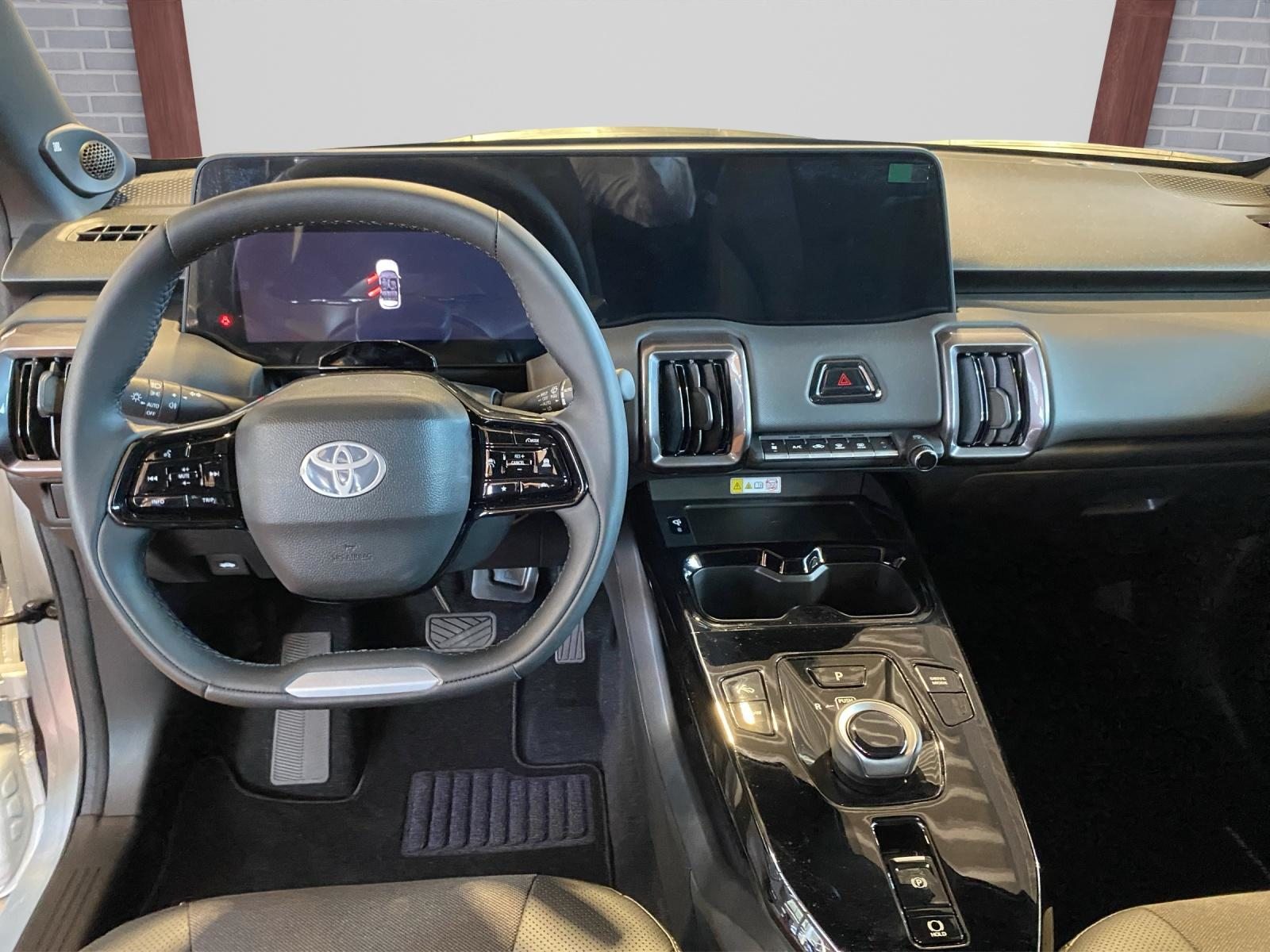 TOYOTA Urban Cruiser Premium, Électrique, Voiture nouvelle, Automatique - 7