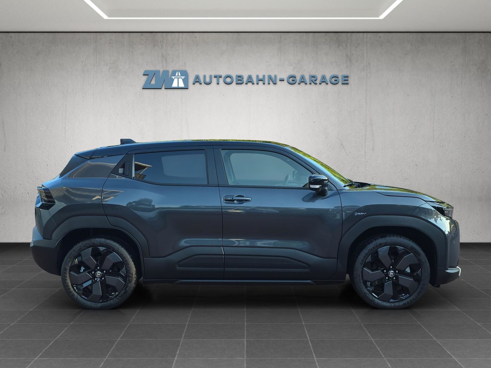 TOYOTA Urban Cruiser Premium AWD, Elektro, Neuwagen, Automatik - 6