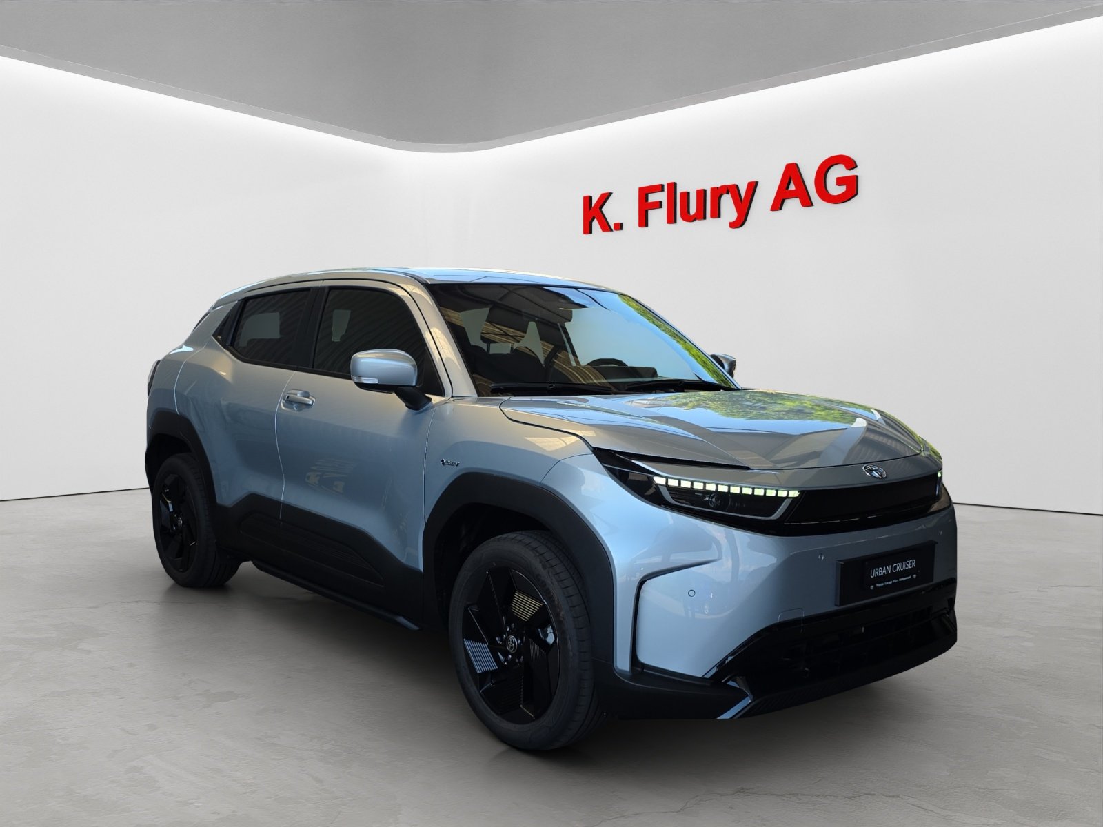 TOYOTA Urban Cruiser Trend AWD, Electric, New car, Automatic - 7