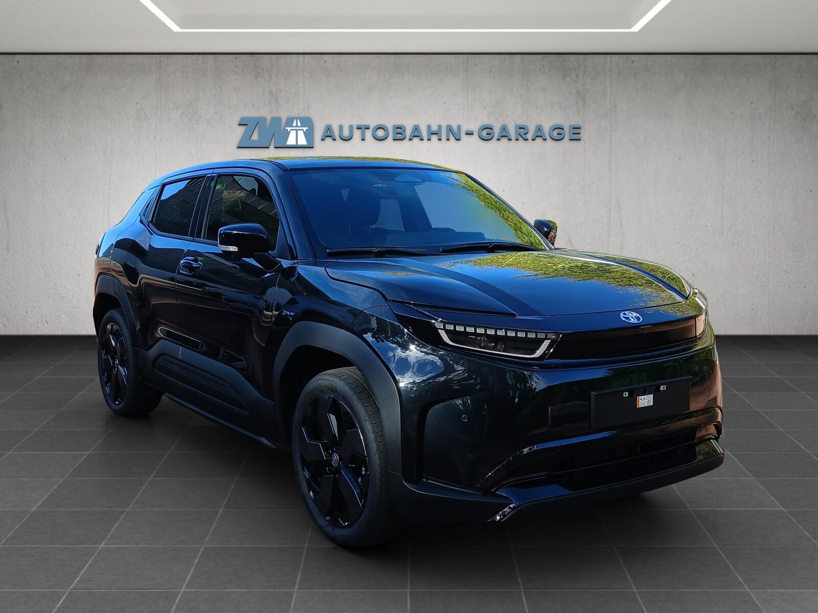 TOYOTA Urban Cruiser Premium AWD, Elettrica, Auto nuove, Automatico - 7