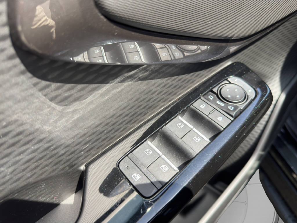 TOYOTA Urban Cruiser Premium AWD, Elettrica, Occasioni / Usate, Automatico - 5