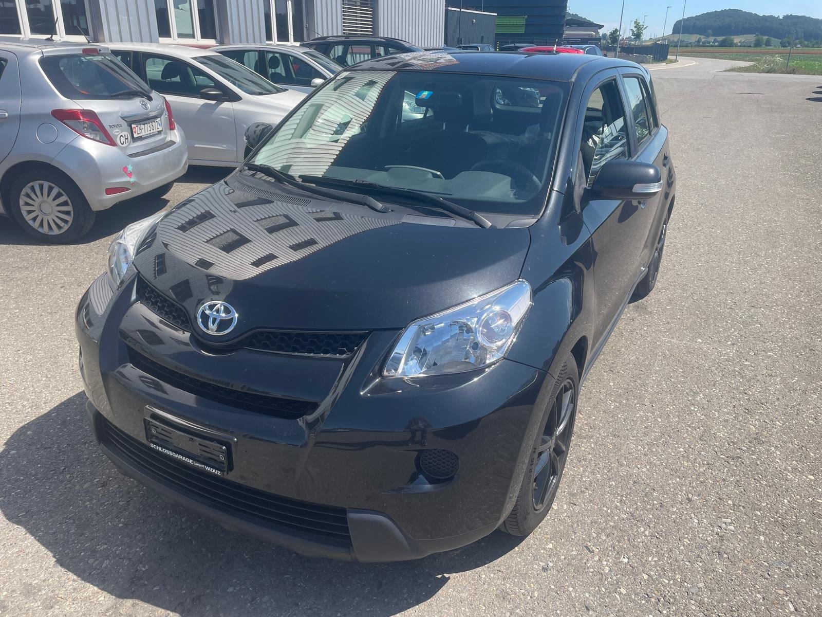 TOYOTA UrbanCruiser 1.33 Dual VVT-i Linea Terra, Essence, Occasion / Utilisé, Manuelle - 2