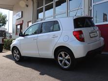 TOYOTA UrbanCruiser 1.4 D-4D Linea Luna 4WD, Diesel, Occasion / Gebraucht, Handschaltung - 6