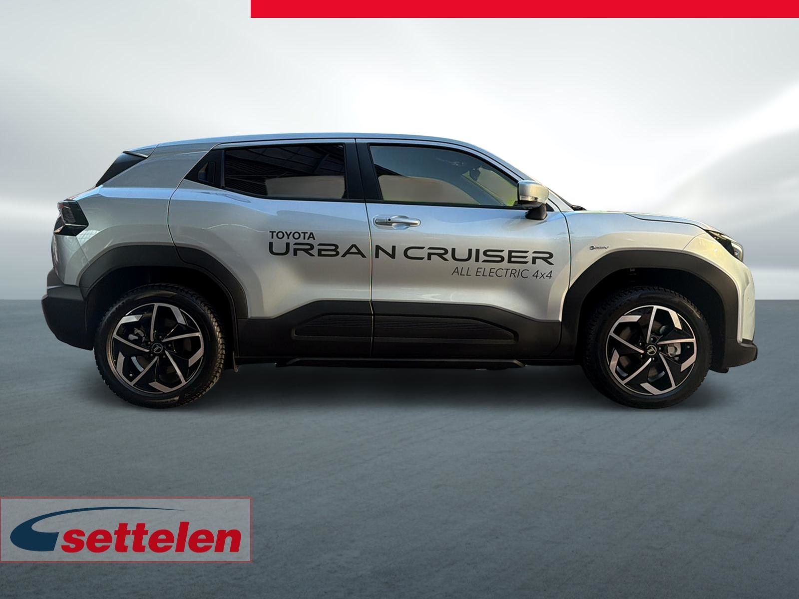 TOYOTA Urban Cruiser Trend, Electric, Ex-demonstrator, Automatic - 4