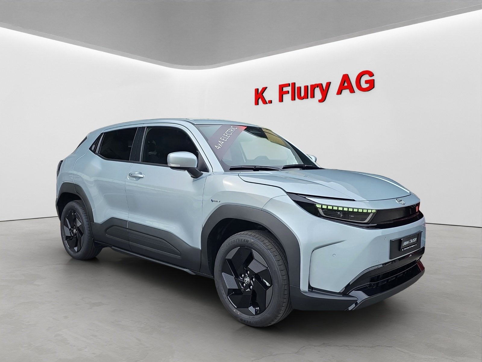 TOYOTA Urban Cruiser Premium AWD, Electric, Ex-demonstrator, Automatic - 7