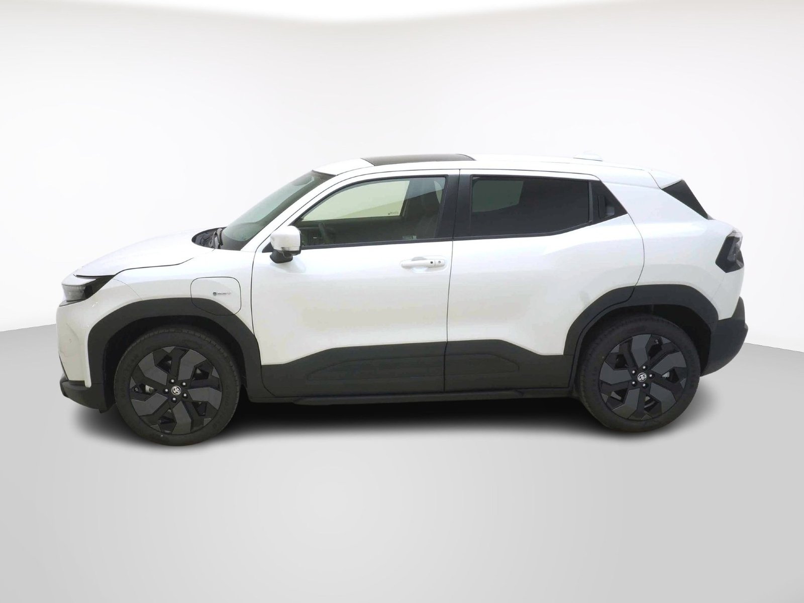 TOYOTA Urban Cruiser Premium AWD mit 360 Kamera, Electric, Ex-demonstrator, Automatic - 2