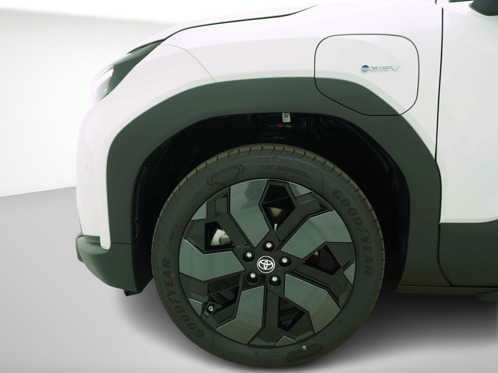 TOYOTA Urban Cruiser Premium AWD mit 360 Kamera, Electric, Ex-demonstrator, Automatic - 6