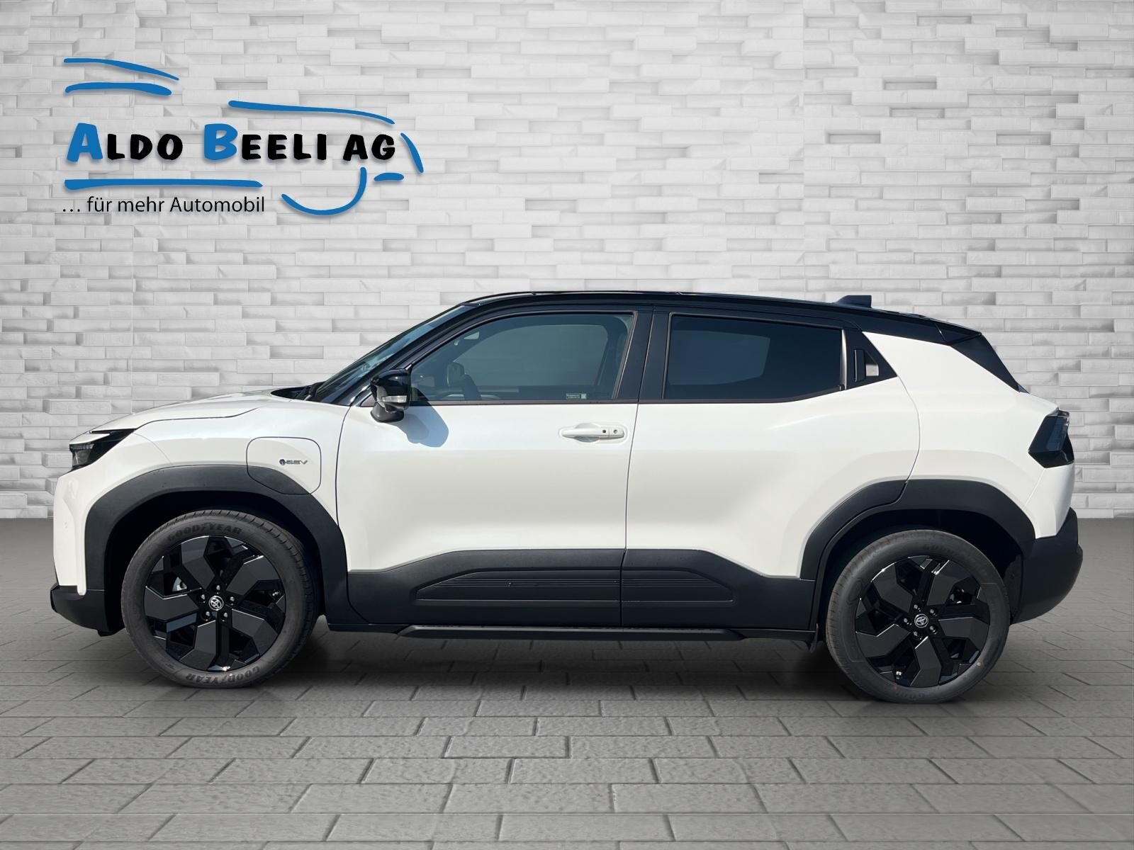 TOYOTA Urban Cruiser Premium AWD, Électrique, Voiture de démonstration, Automatique - 3