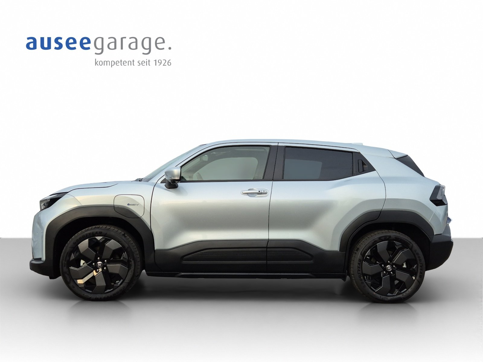 TOYOTA Urban Cruiser Premium AWD, Électrique, Voiture nouvelle, Automatique - 2