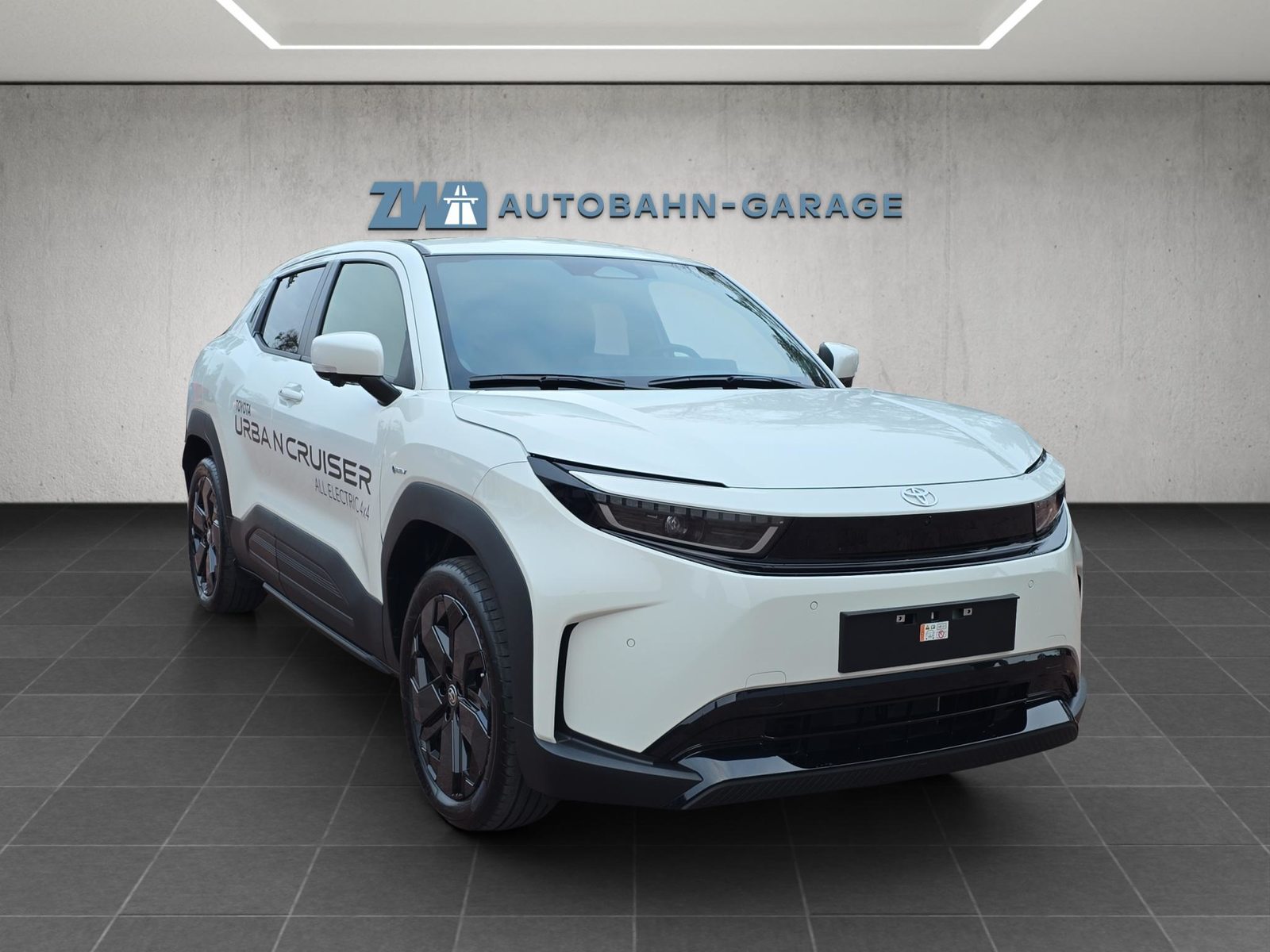 TOYOTA Urban Cruiser Premium AWD, Elettrica, Auto dimostrativa, Automatico - 7