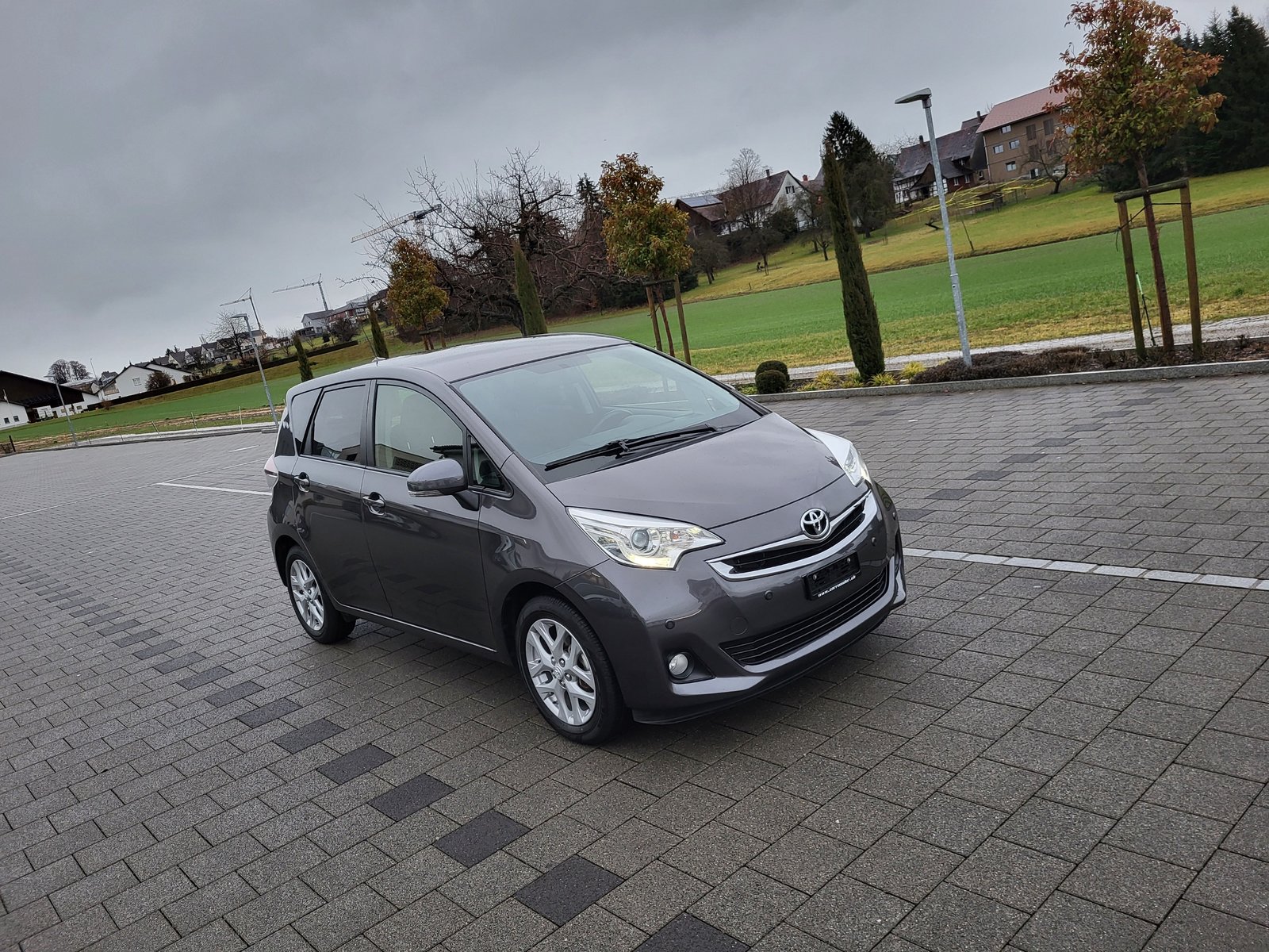 TOYOTA Verso-S 1.33 Linea Trend Multidrive S, Essence, Occasion / Utilisé, Automatique - 4