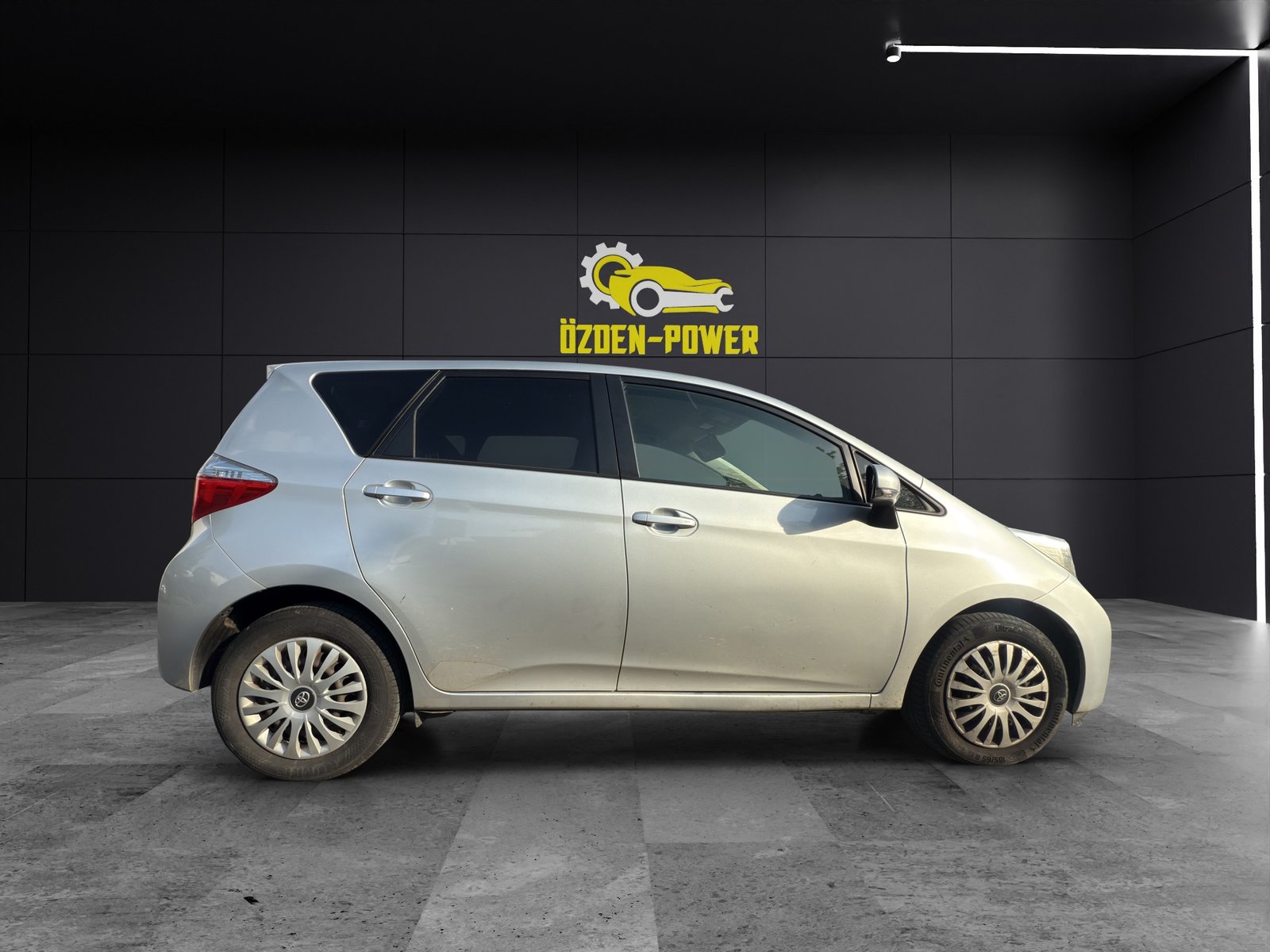 TOYOTA Verso-S 1.33 Linea Sol Multidrive S, Benzin, Occasion / Gebraucht, Automatik - 5