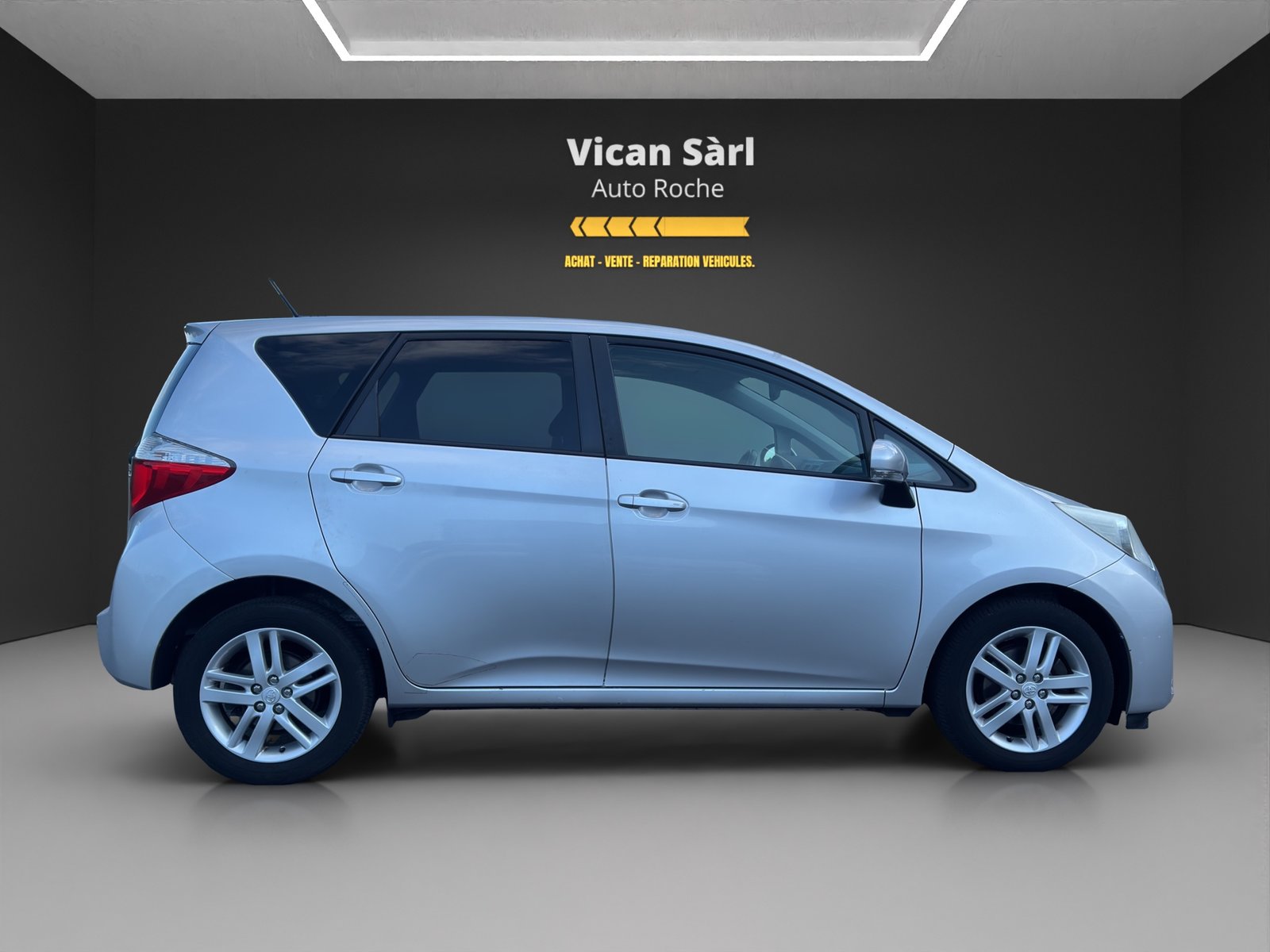 TOYOTA Verso-S 1.33 Linea Luna Multidrive S, Essence, Occasion / Utilisé, Automatique - 5