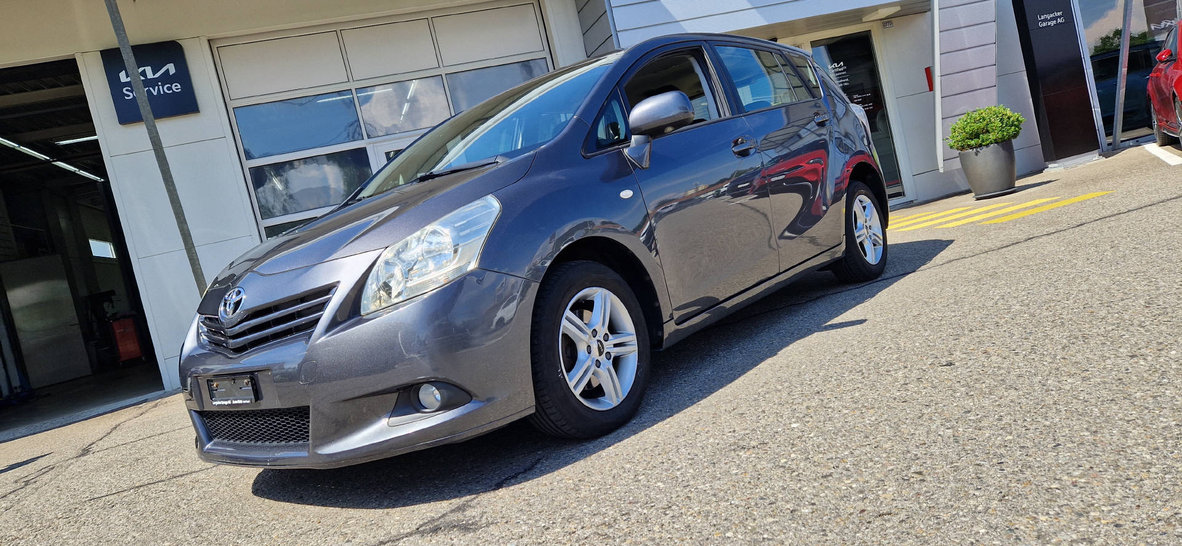 TOYOTA Verso 1.8 VVT-i Luna 7P