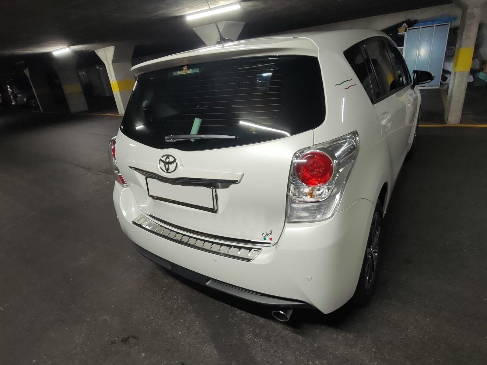 TOYOTA Verso 1.8 VVT-i Sol MiD 7P, Essence, Occasion / Utilisé, Automatique - 4