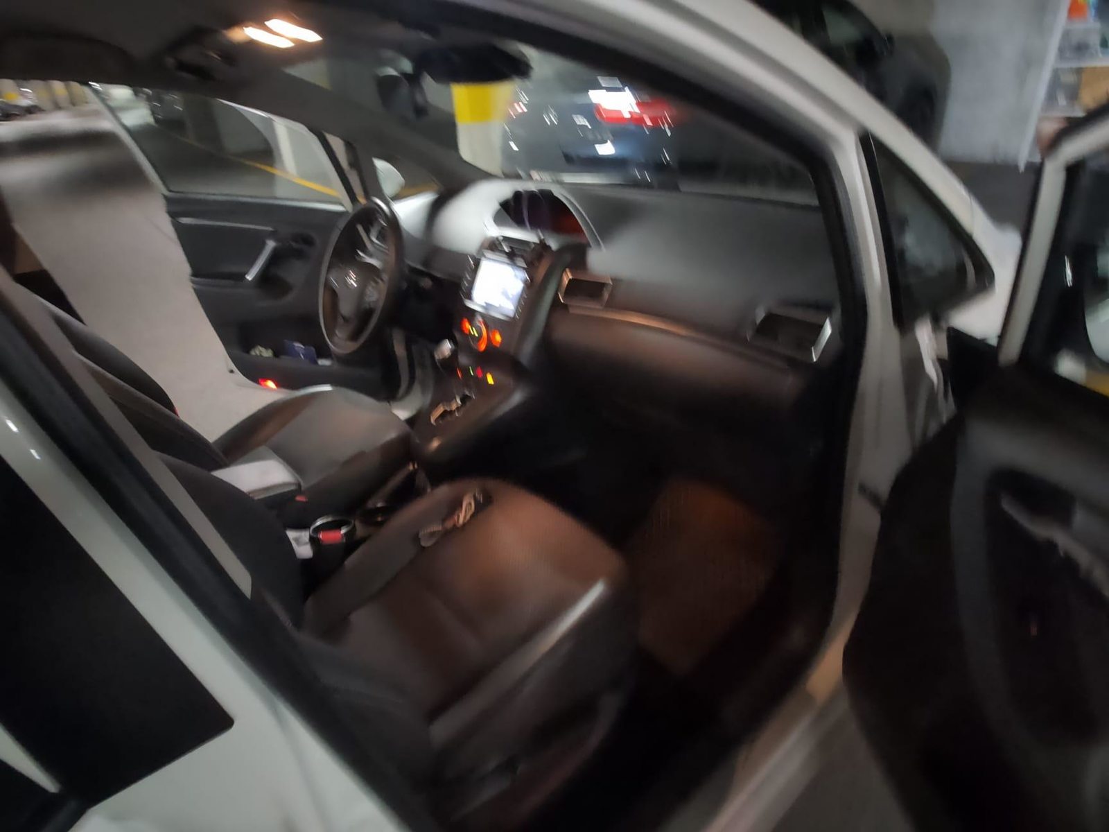 TOYOTA Verso 1.8 VVT-i Sol MiD 7P, Essence, Occasion / Utilisé, Automatique - 7