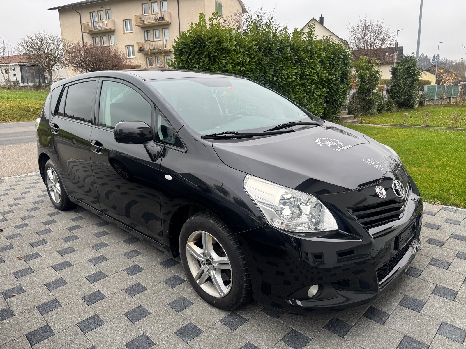TOYOTA Verso 1.8 Family, Petrol, Second hand / Used, Manual - 2