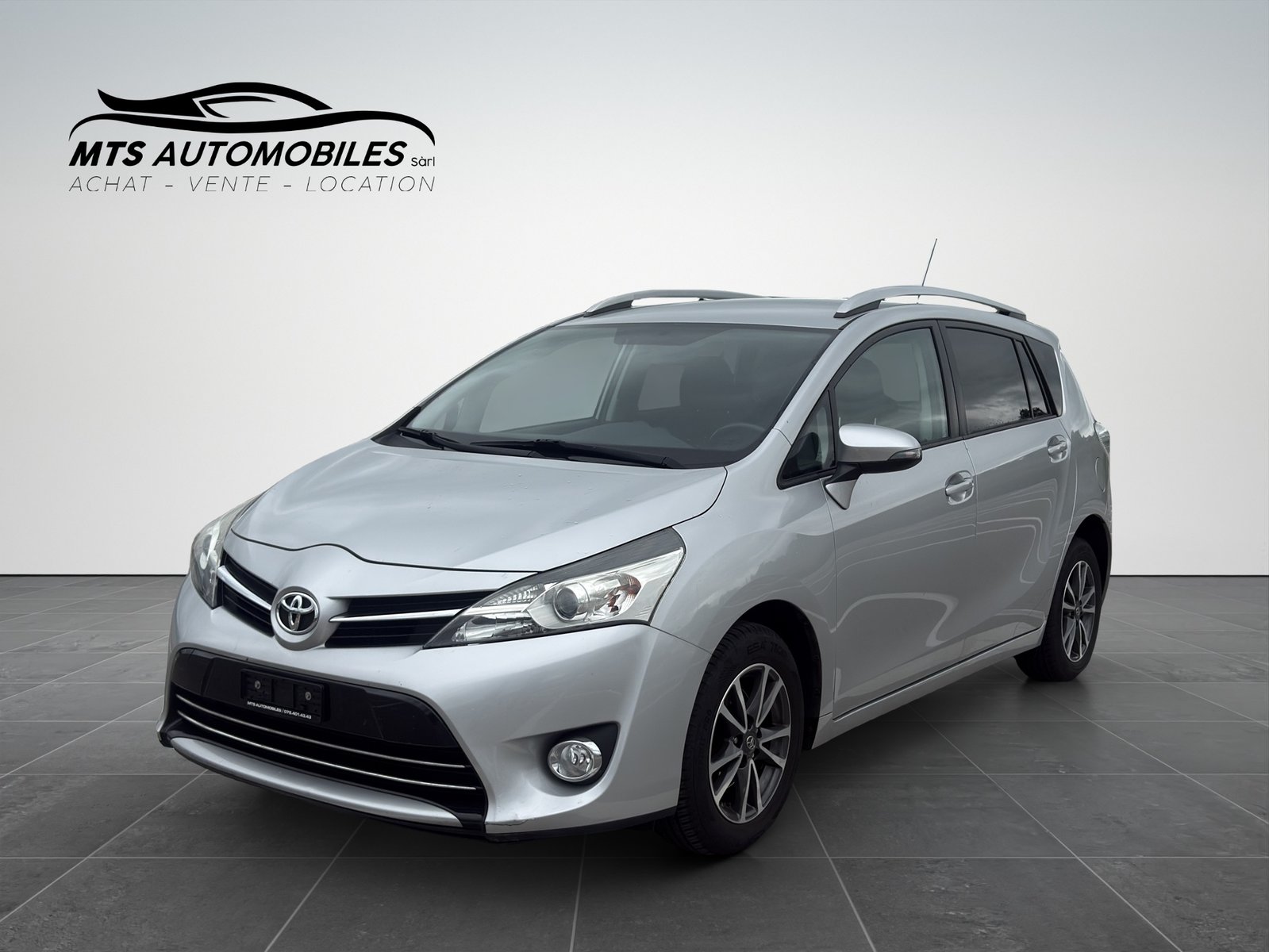 TOYOTA Verso 1.8 Trend