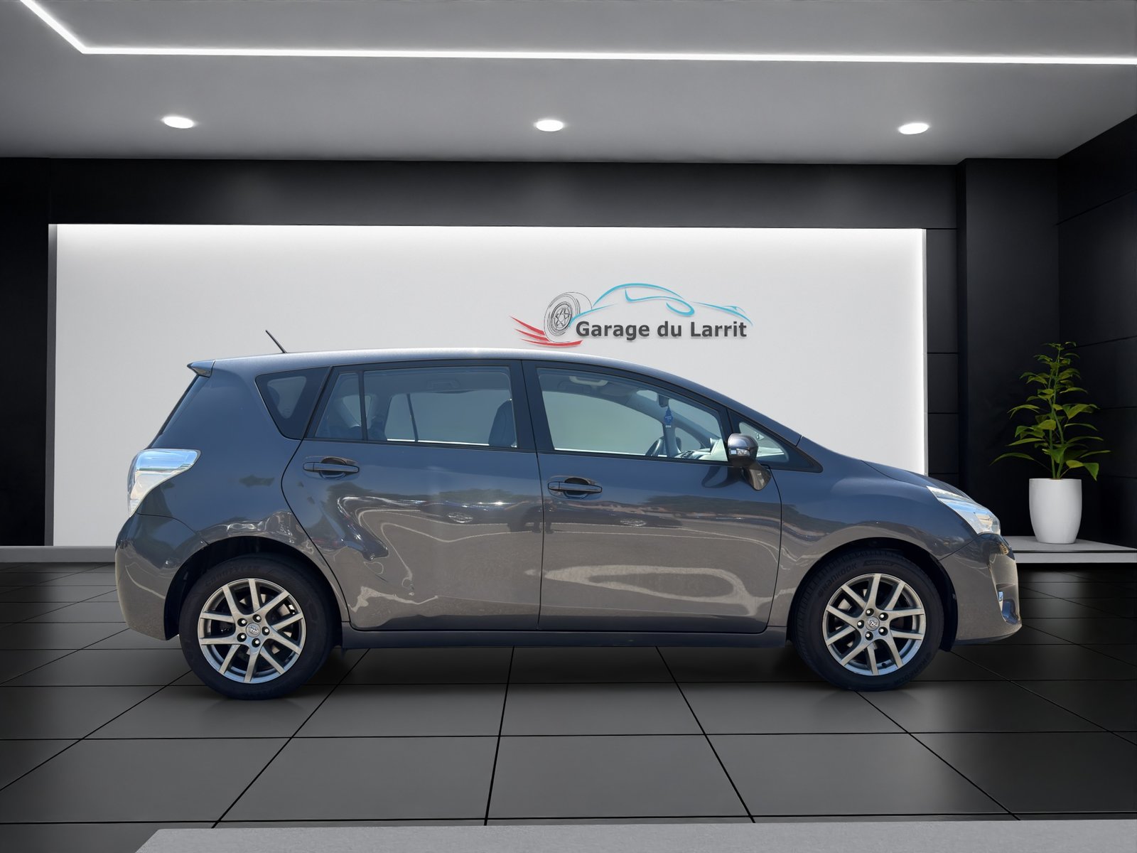 TOYOTA Verso 1.8 Sol Multidrive S, Benzin, Occasion / Gebraucht, Automatik - 6