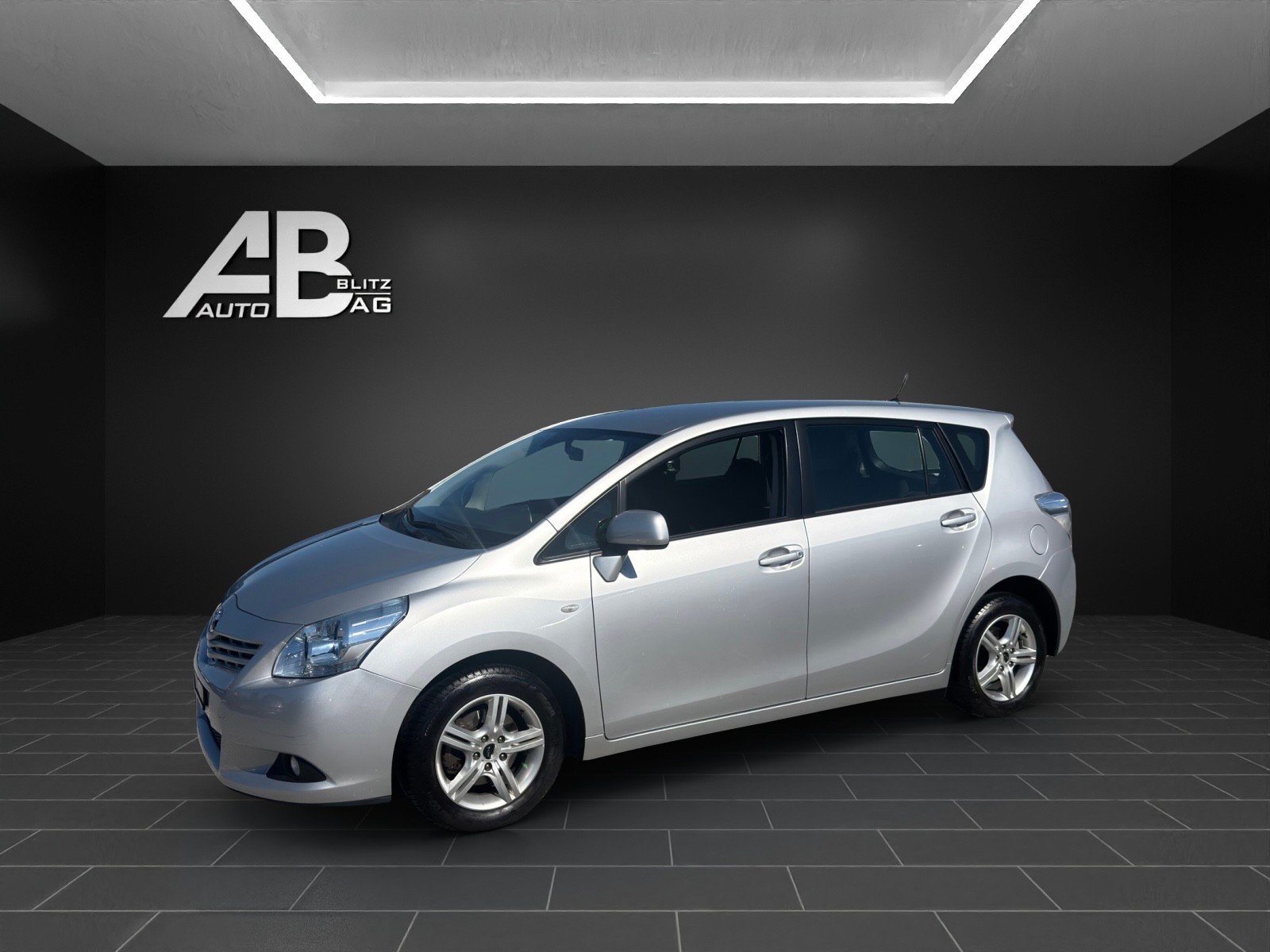 TOYOTA Verso 1.8 easy Multidrive * 7-Plätzer *, Benzina, Occasioni / Usate, Automatico - 2