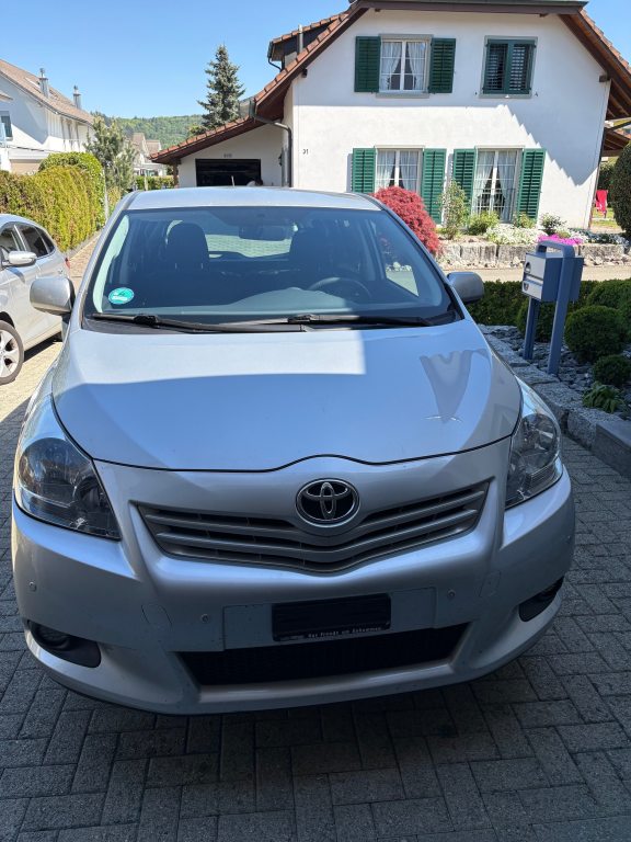 TOYOTA VERSO 1.8 VVT-i Sol 7P