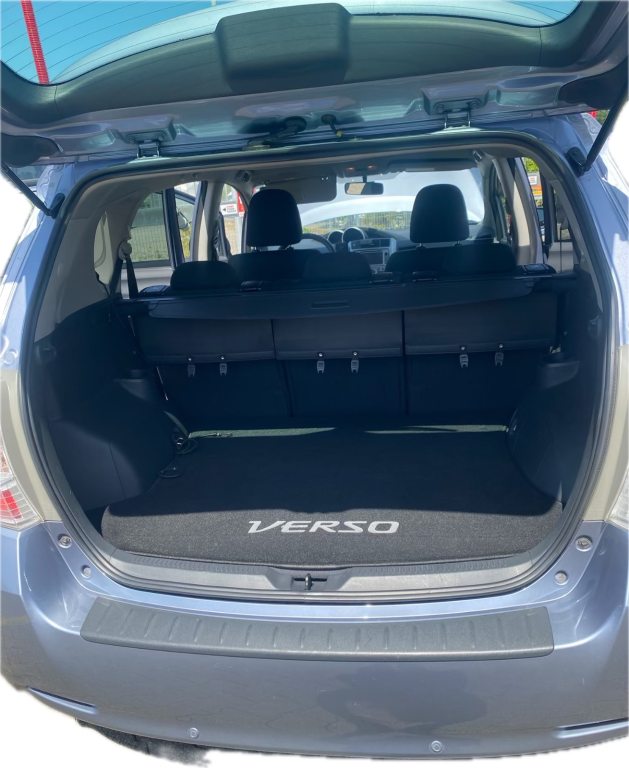 TOYOTA VERSO 1.8 VVT-i Luna Easy 7P, Petrol, Second hand / Used, Manual - 4