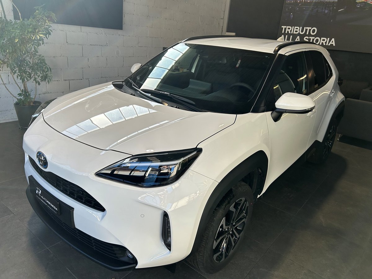 TOYOTA Yaris Cross 1.5 Comfort e-CVT, Auto nuove, Automatico - 3