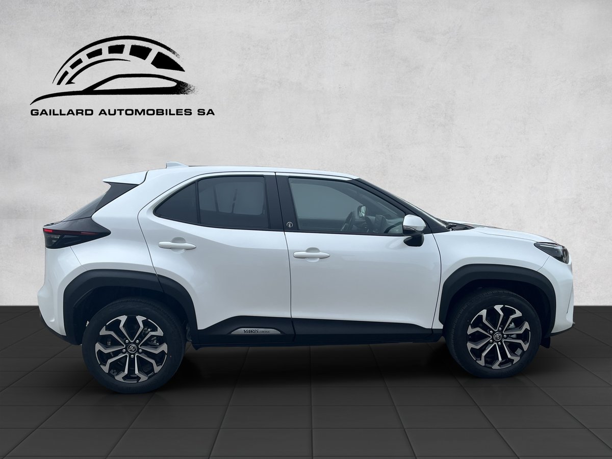 TOYOTA Yaris Cross 1.5 Team, Hybride Integrale Benzina/Elettrica, Auto nuove, Automatico - 4