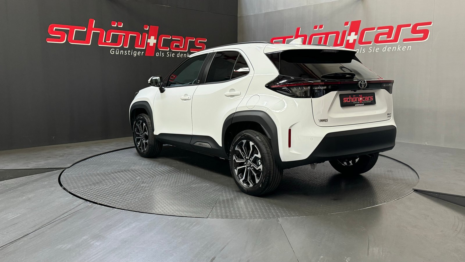 TOYOTA Yaris Cross 1.5 Trend e-CVT 130PS, Hybride Integrale Benzina/Elettrica, Auto nuove, Automatico - 4