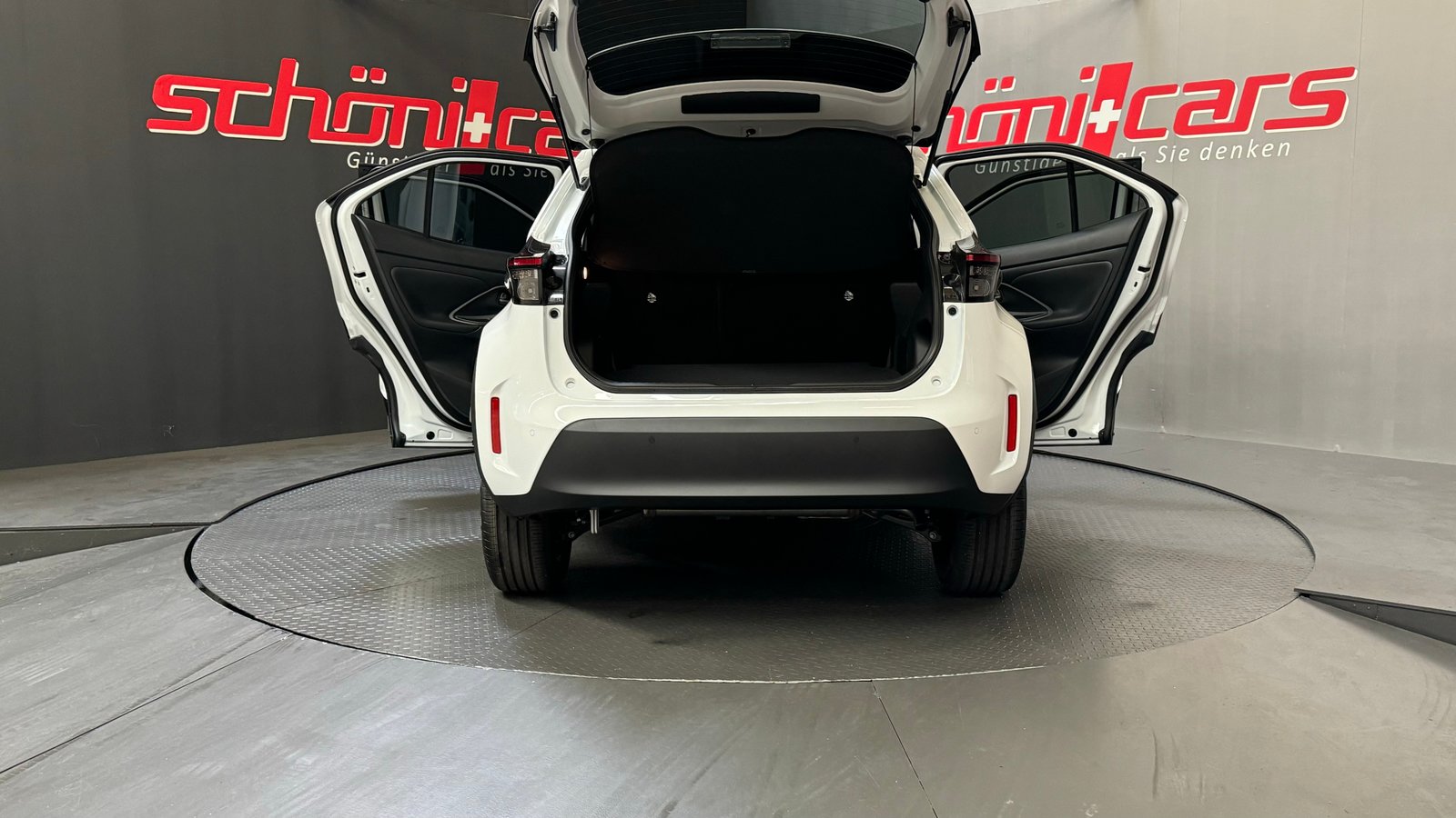 TOYOTA Yaris Cross 1.5 Trend e-CVT 130PS, Hybride Integrale Benzina/Elettrica, Auto nuove, Automatico - 6