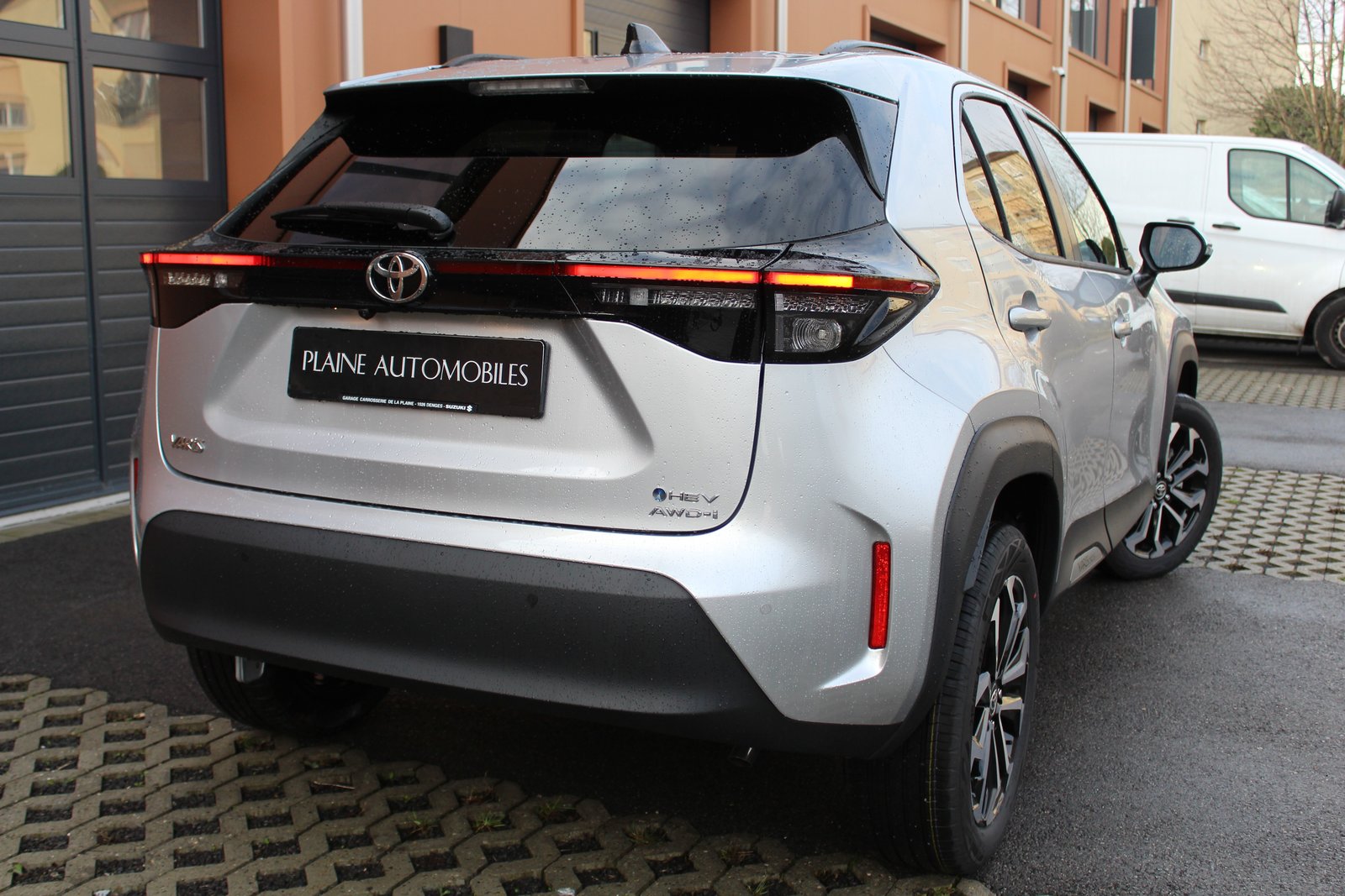 TOYOTA Yaris Cross 1.5 Premium AWDi e-CVT - "Garantie 10 ans * Camé, Voll-Hybrid Benzin/Elektro, Neuwagen, Automatik - 5