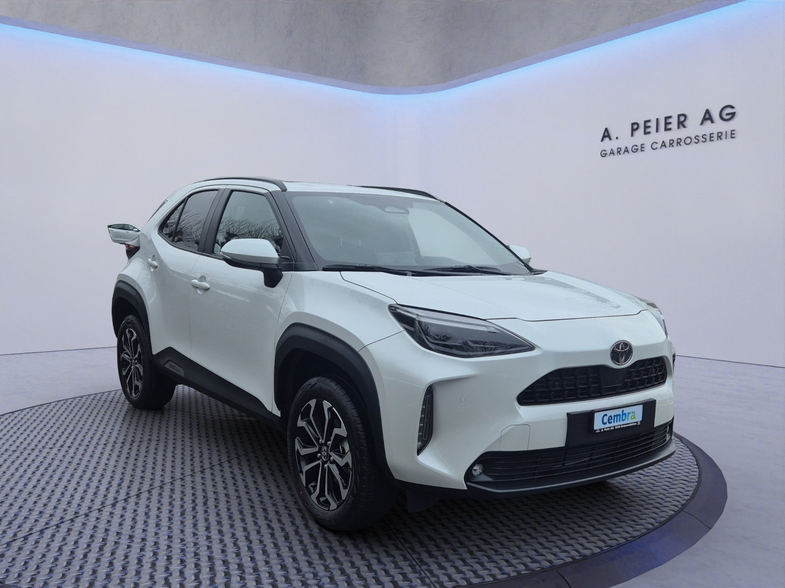 TOYOTA Yaris Cross 1.5 Trend AWDi e-CVT, Hybride Intégral Essence/Électricité, Voiture nouvelle, Automatique - 2