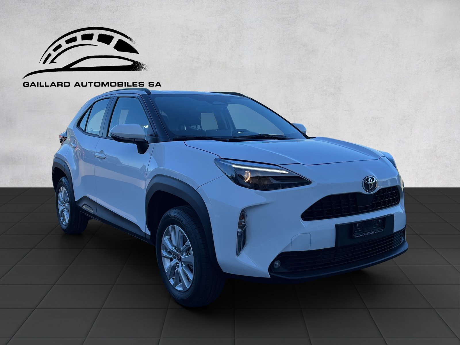 TOYOTA Yaris Cross 1.5 Comfort e-CVT, Hybride Integrale Benzina/Elettrica, Auto nuove, Automatico - 3